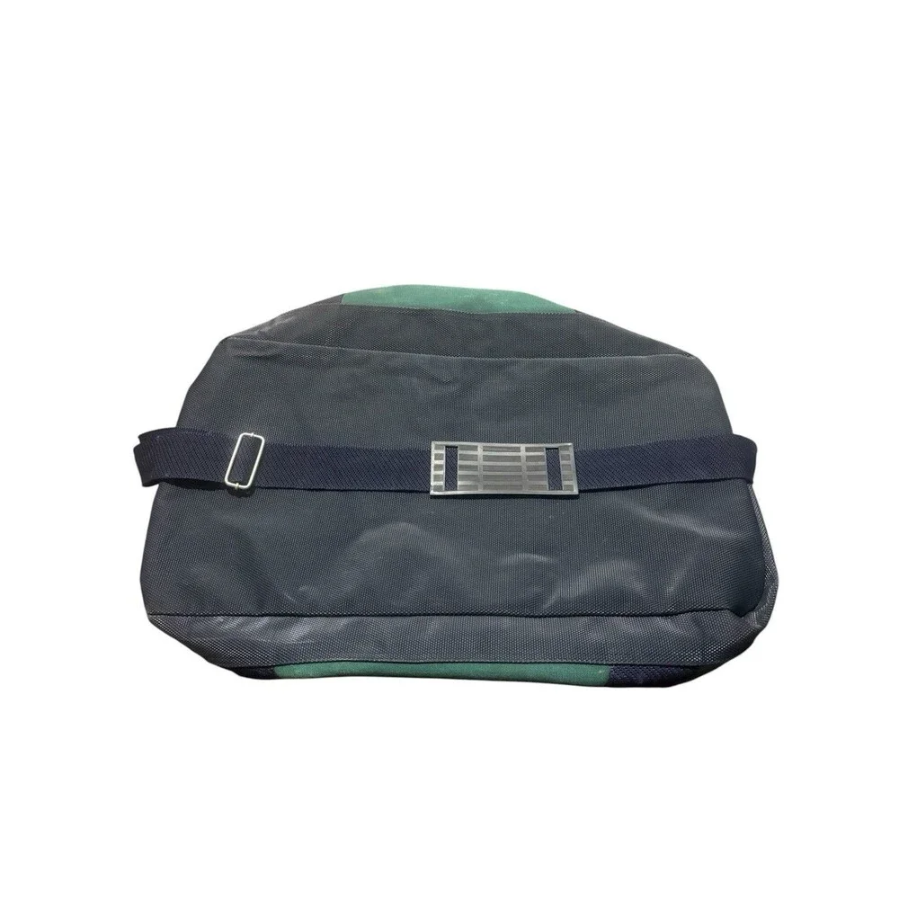 Nautica vintage green